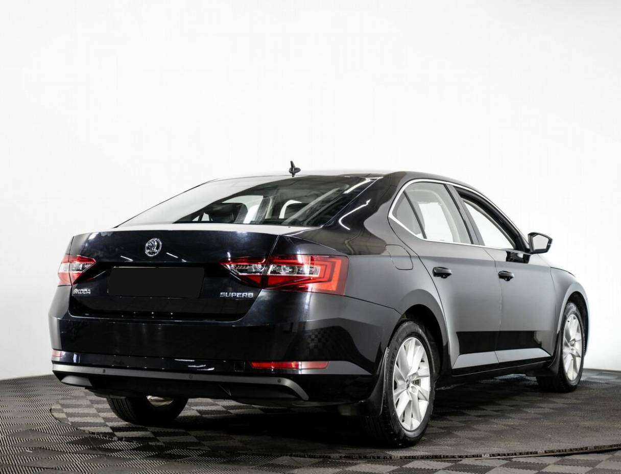 Б/У Шкода Суперб 2017 года. Фото: #5