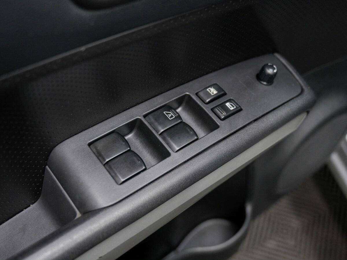 Б/У Ниссан Икс-Трейл 2014 года. Фото: #17