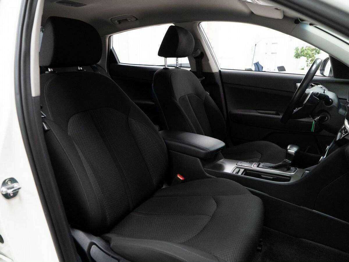 Б/У Киа Оптима 2019 года. Фото: #9