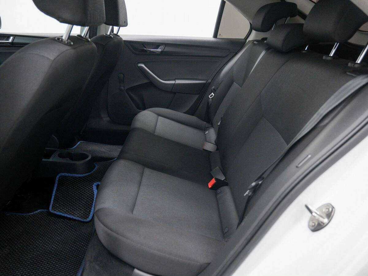 Б/У Шкода Рапид 2017 года. Фото: #15