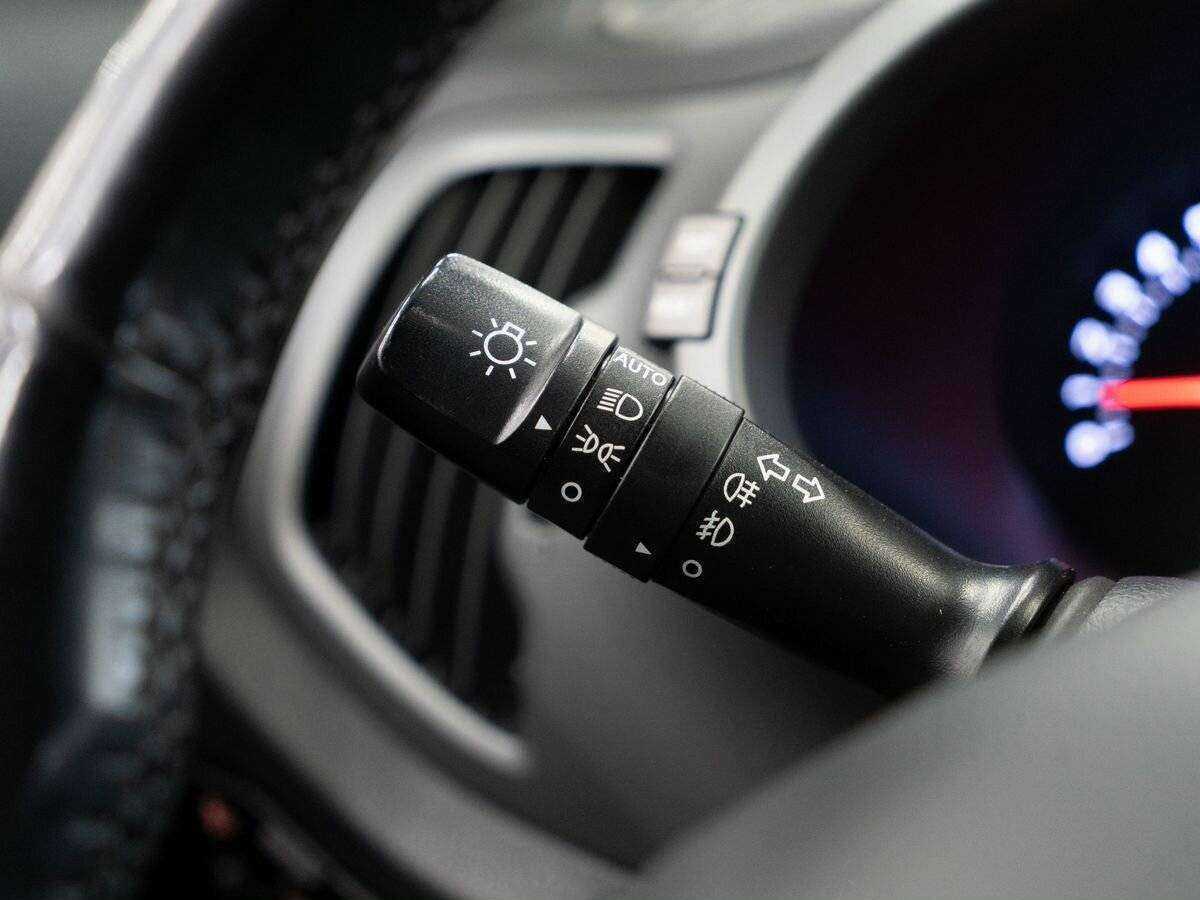 Б/У Киа Спортейдж 2015 года. Фото: #14