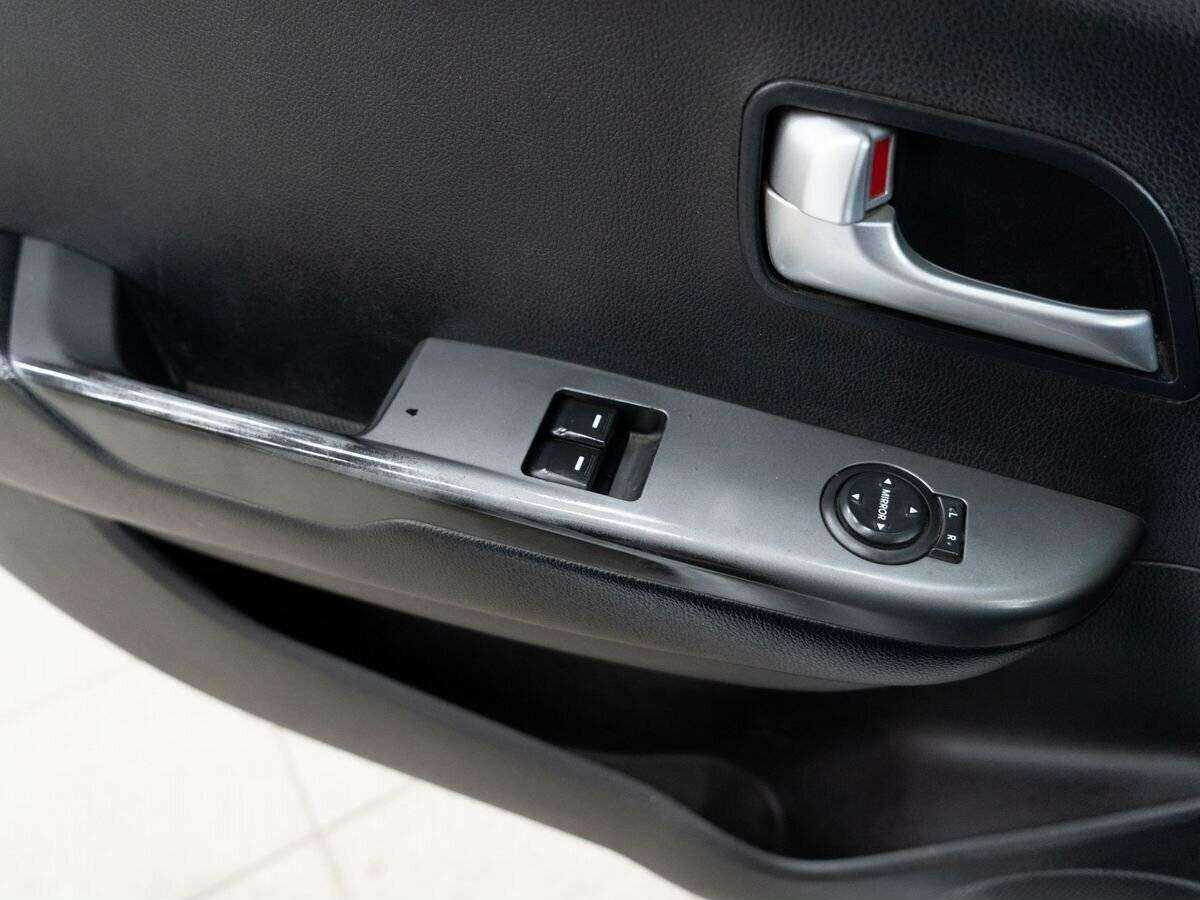 Б/У Киа Рио 2016 года. Фото: #13