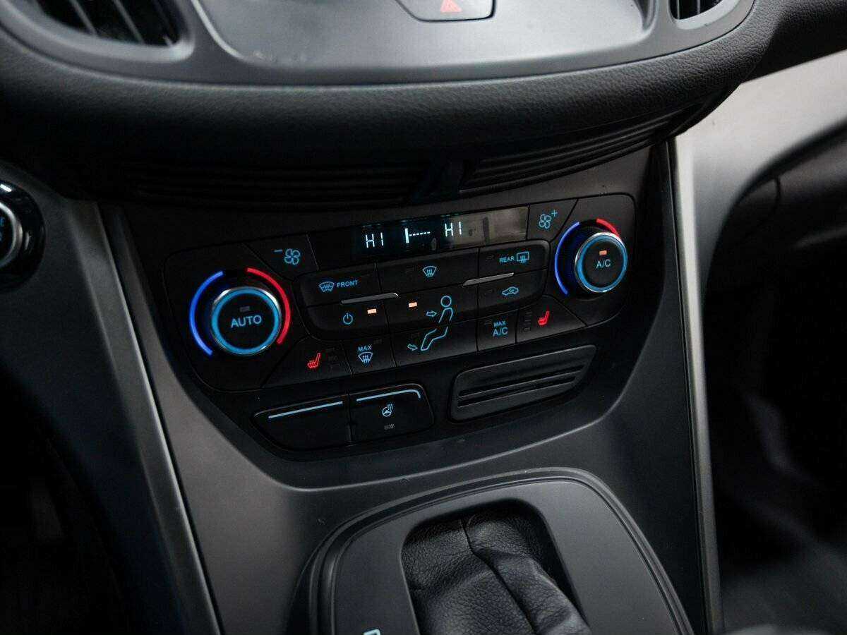 Б/У Форд Куга 2017 года. Фото: #22