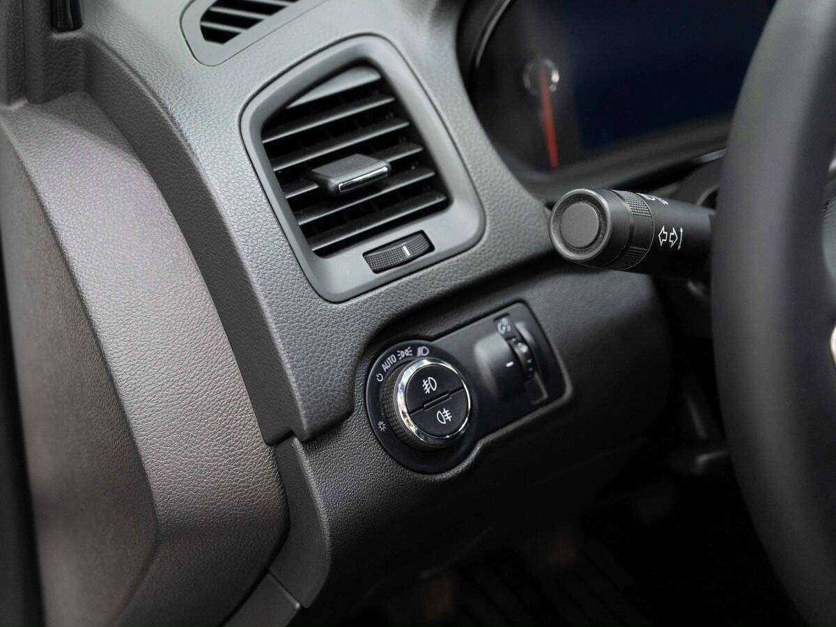 Б/У Опель Инсигния 2013 года. Фото: #30