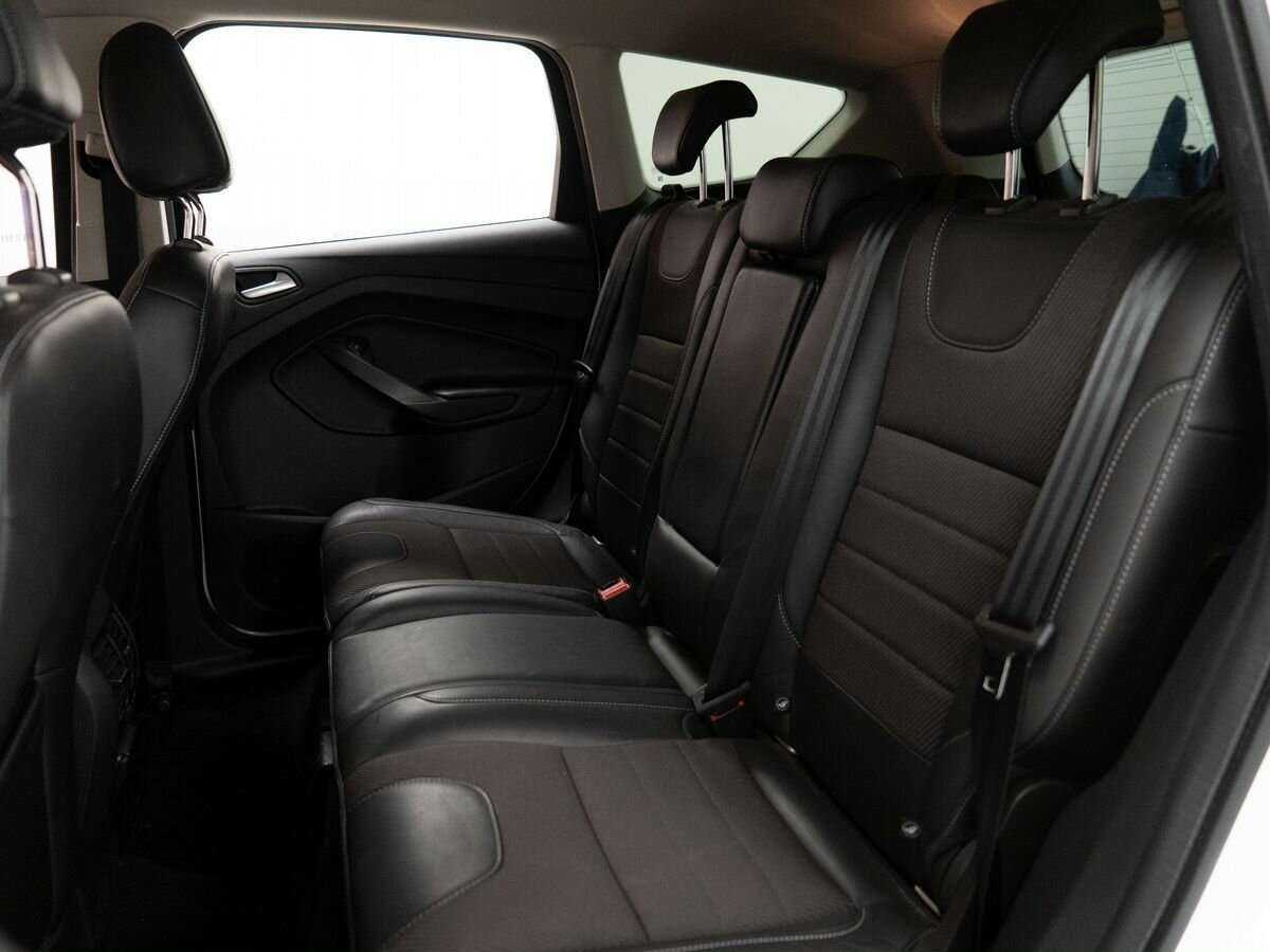 Б/У Форд Куга 2016 года. Фото: #6