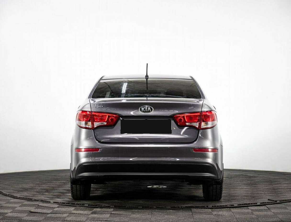 Б/У Киа Рио 2015 года. Фото: #4