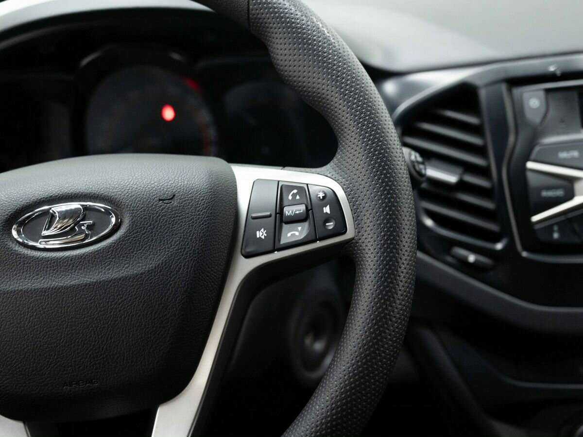 Б/У Лада (ВАЗ) Веста 2020 года. Фото: #15