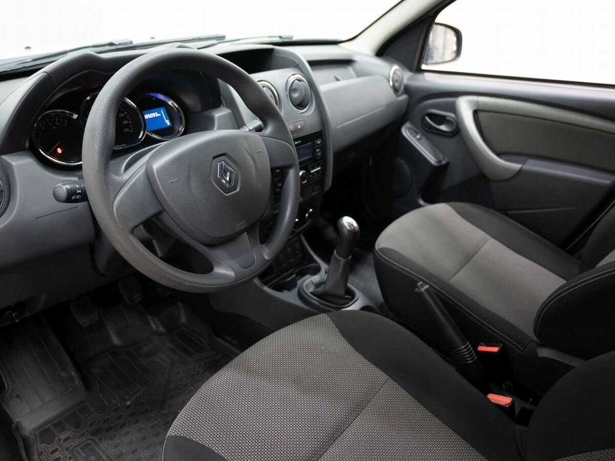 Б/У Рено Дастер 2017 года. Фото: #6