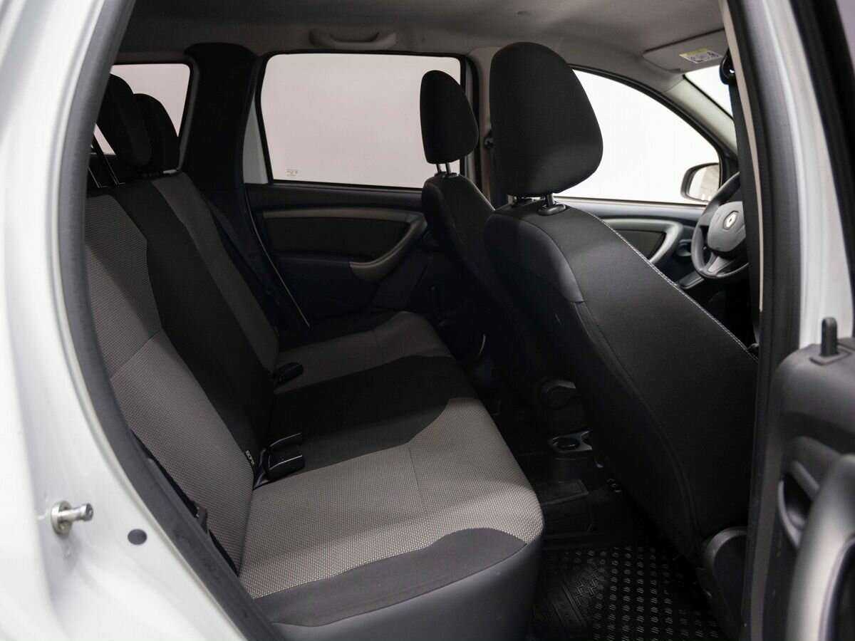 Б/У Рено Дастер 2017 года. Фото: #9