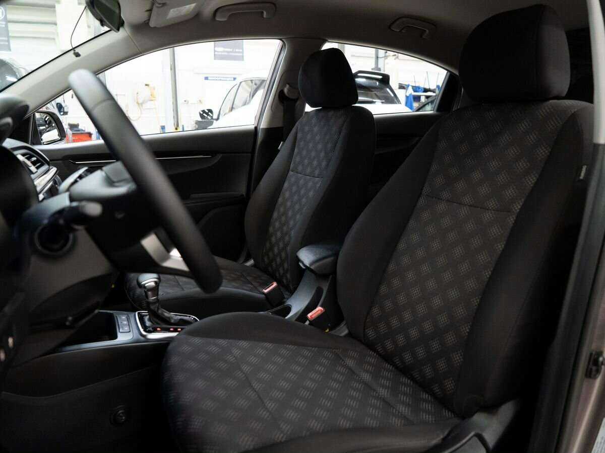 Б/У Киа Рио 2018 года. Фото: #5