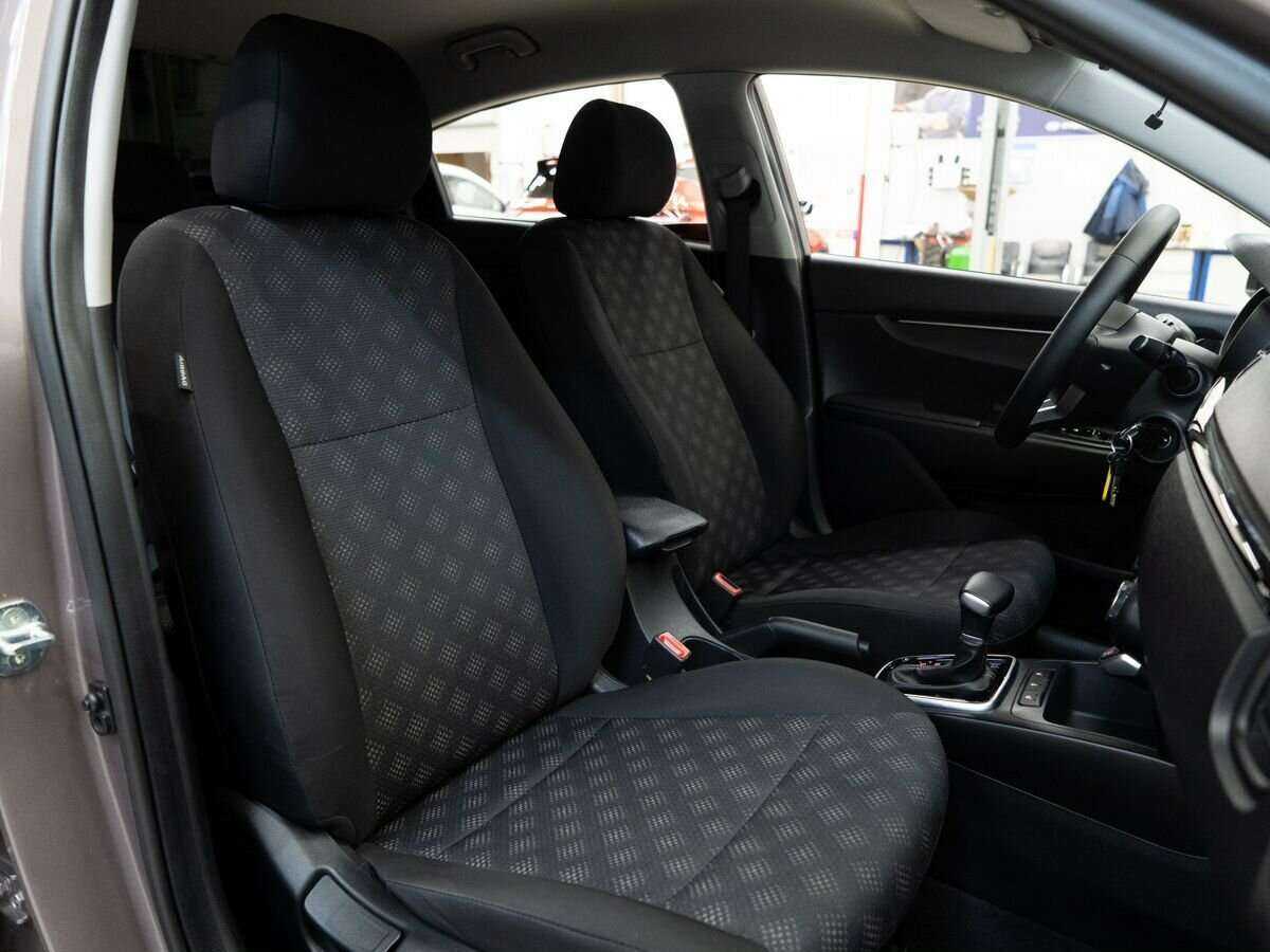 Б/У Киа Рио 2018 года. Фото: #8