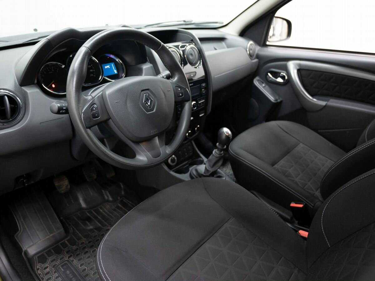 Б/У Рено Дастер 2018 года. Фото: #6