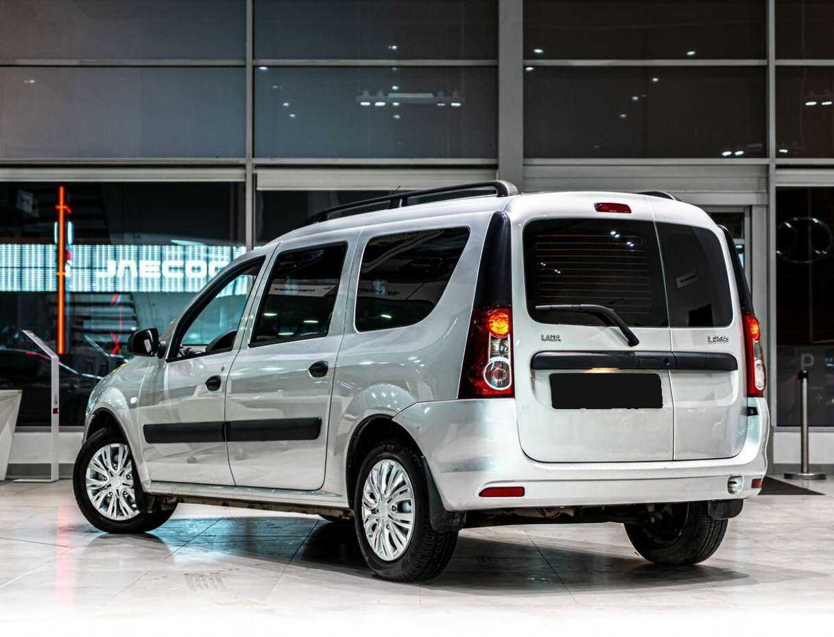 Б/У Лада (ВАЗ) Ларгус 2018 года. Фото: #3