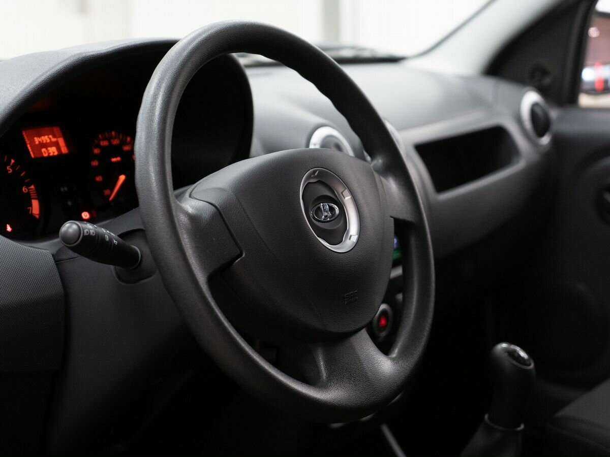 Б/У Лада (ВАЗ) Ларгус 2018 года. Фото: #4