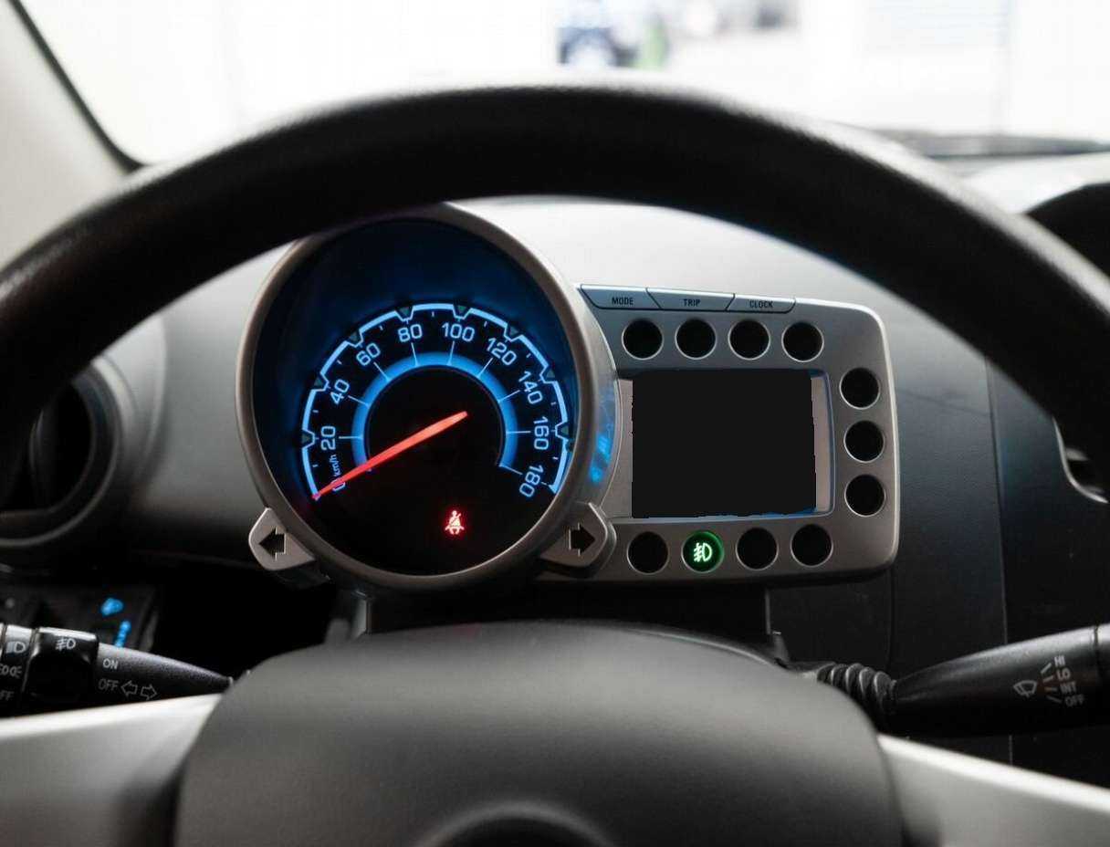 Б/У Шевроле Спарк 2013 года. Фото: #10