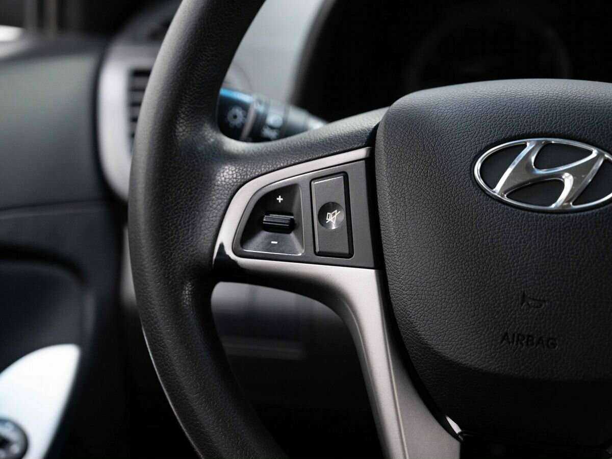 Б/У Хендай Солярис 2015 года. Фото: #16