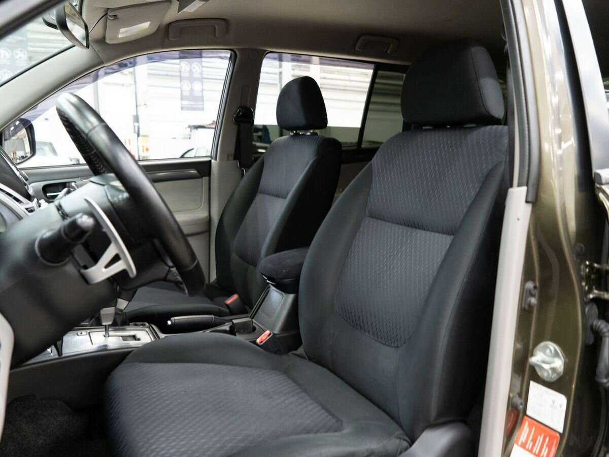 Б/У Митсубиши Паджеро Спорт 2014 года. Фото: #5