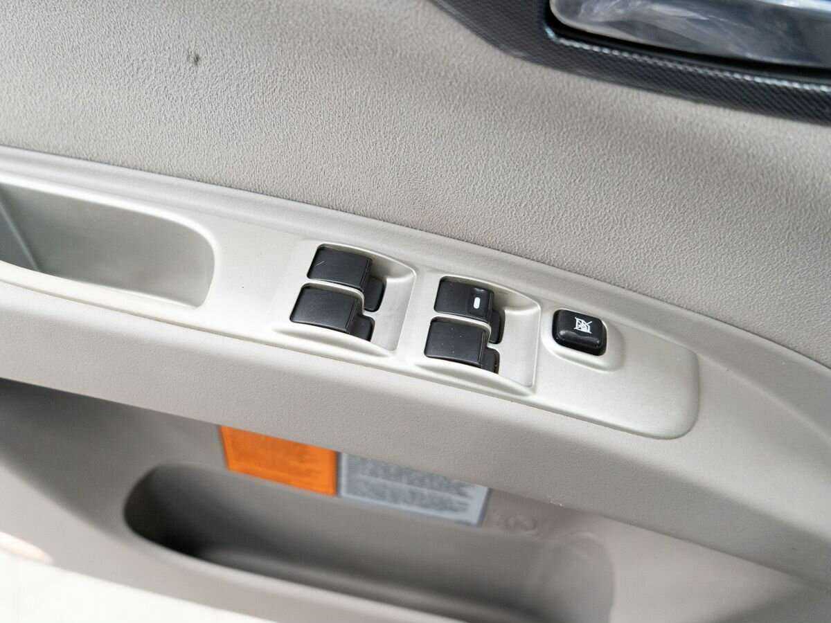 Б/У Митсубиши Паджеро Спорт 2014 года. Фото: #13