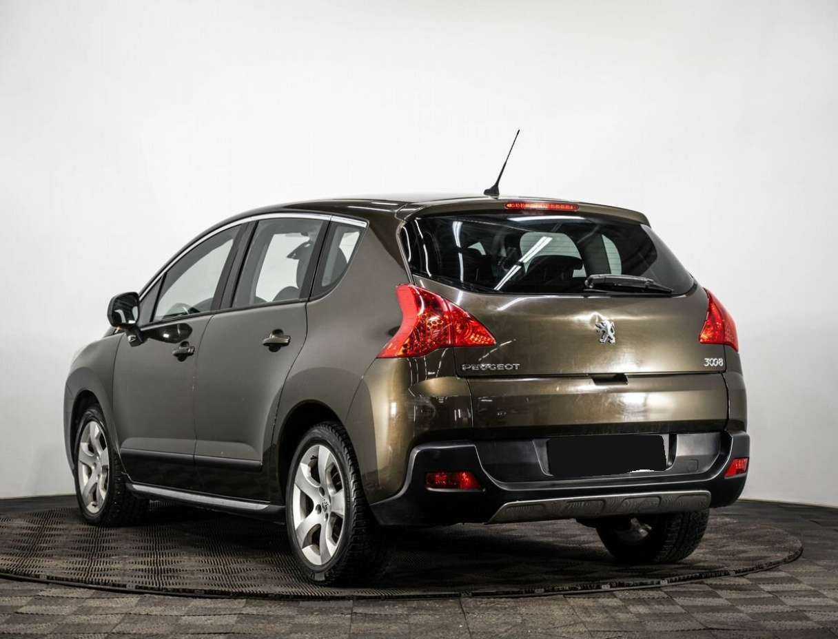 Б/У Пежо 3008 2012 года. Фото: #3