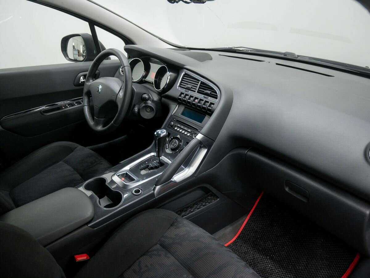 Б/У Пежо 3008 2012 года. Фото: #6