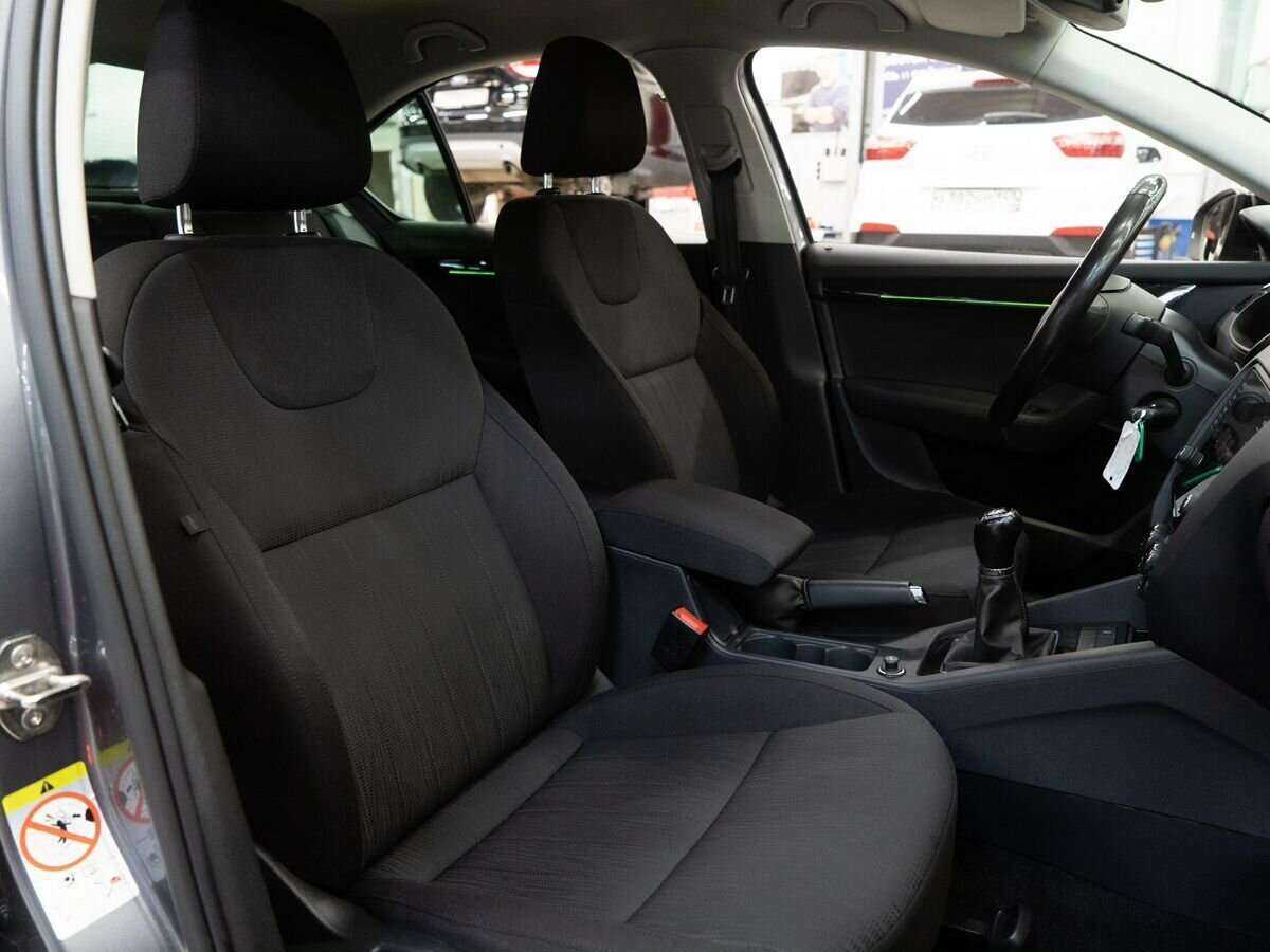 Б/У Шкода Октавия 2018 года. Фото: #8