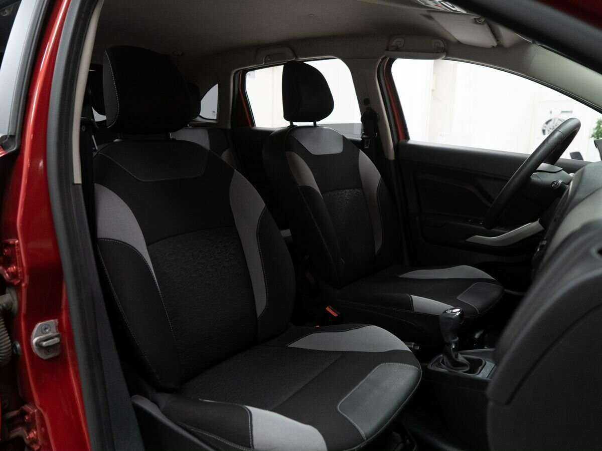 Б/У Лада (ВАЗ) ИКСРЭЙ 2016 года. Фото: #8