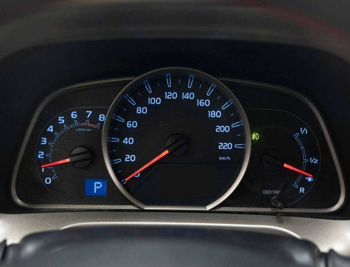 Б/У Тойота Рав4 2013 года. Фото: #17