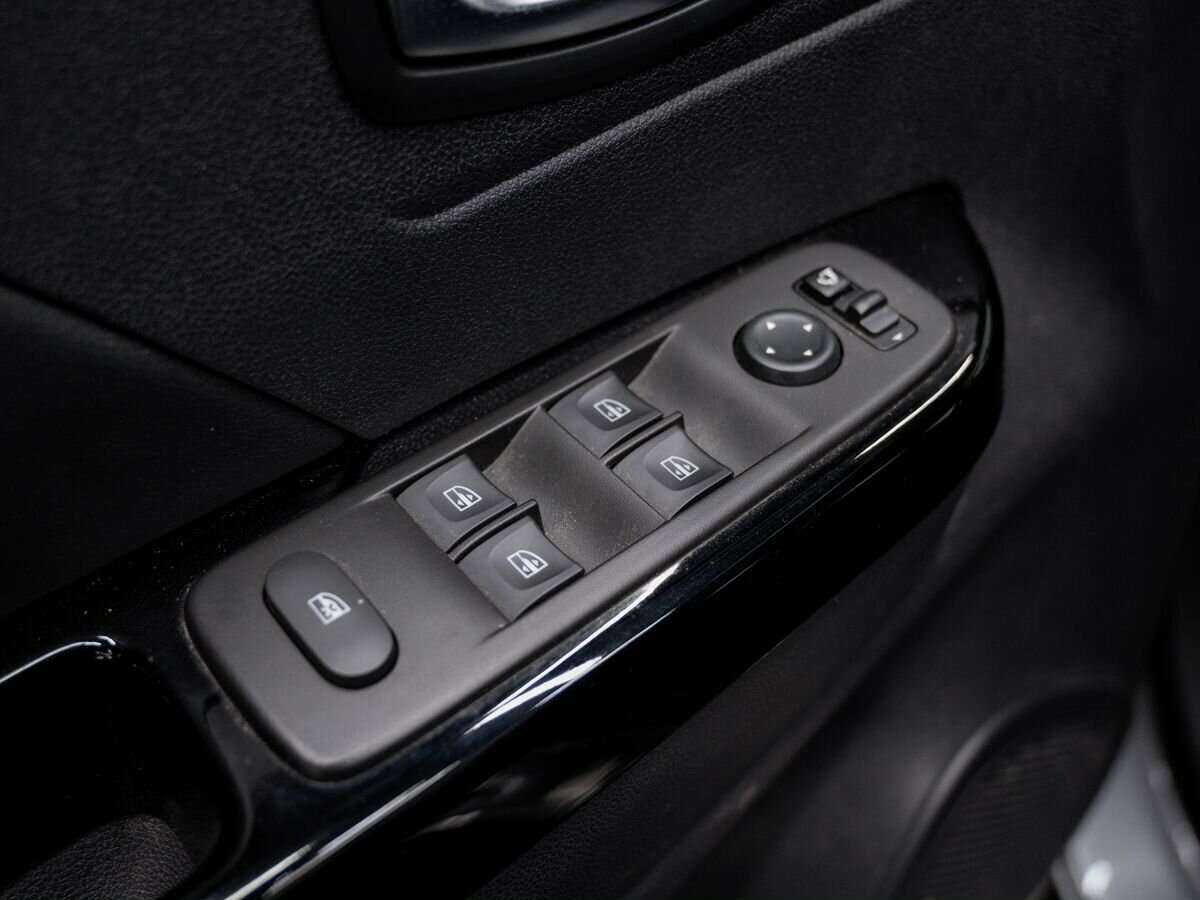 Б/У Рено Каптюр 2021 года. Фото: #12