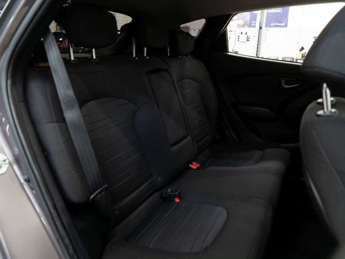 Б/У Хендай ай-икс35 2014 года. Фото: #7