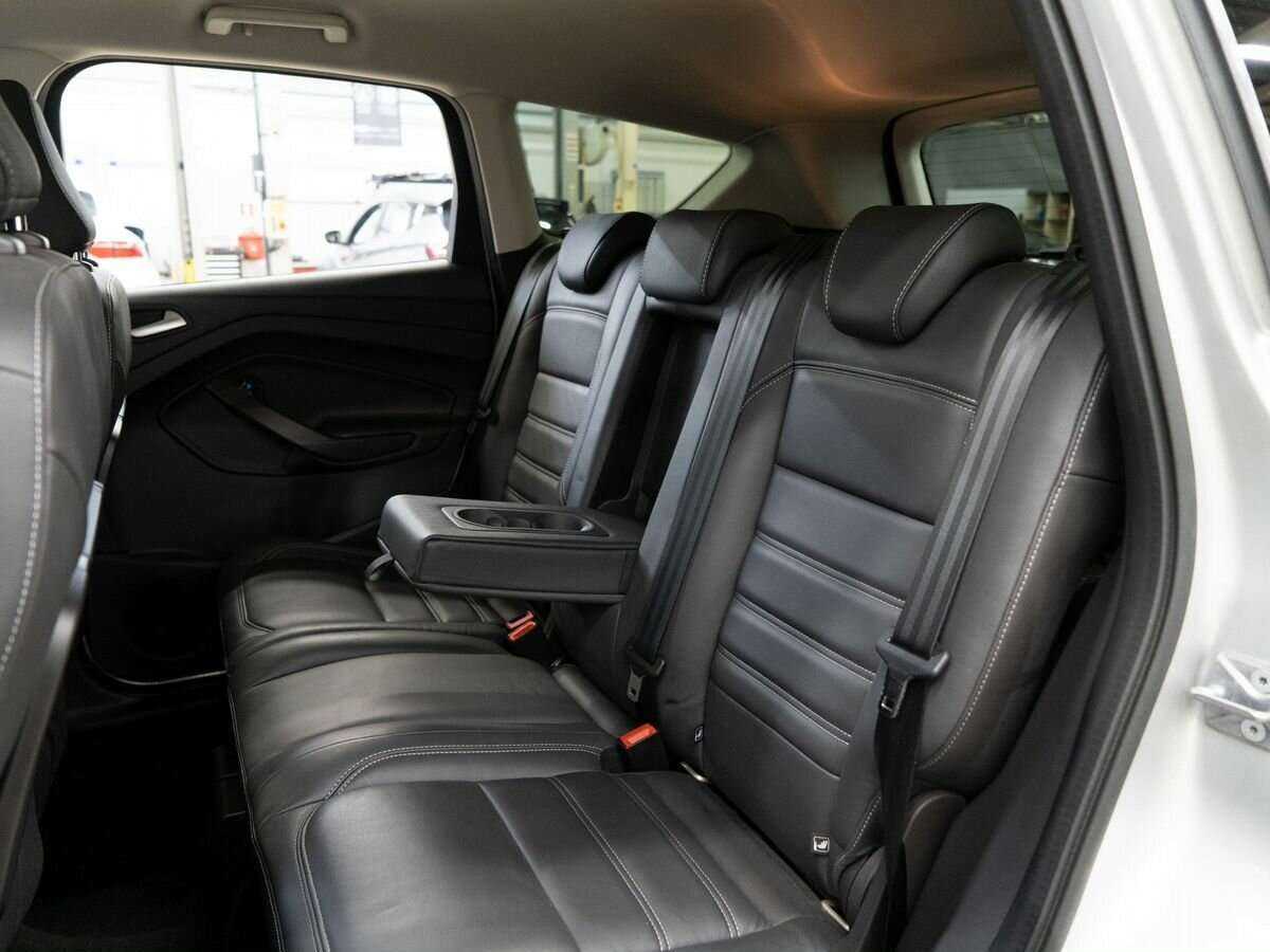 Б/У Форд Куга 2017 года. Фото: #6