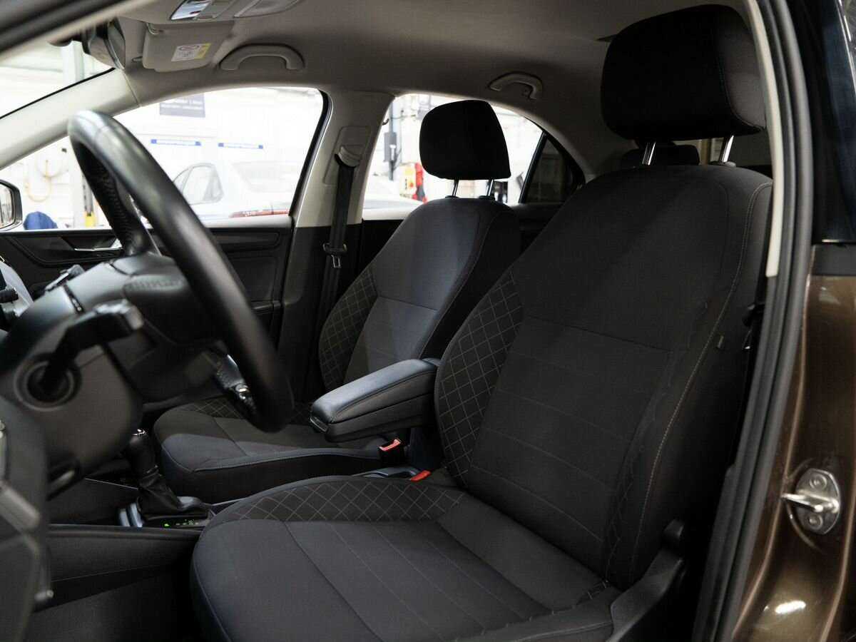 Б/У Шкода Рапид 2021 года. Фото: #5