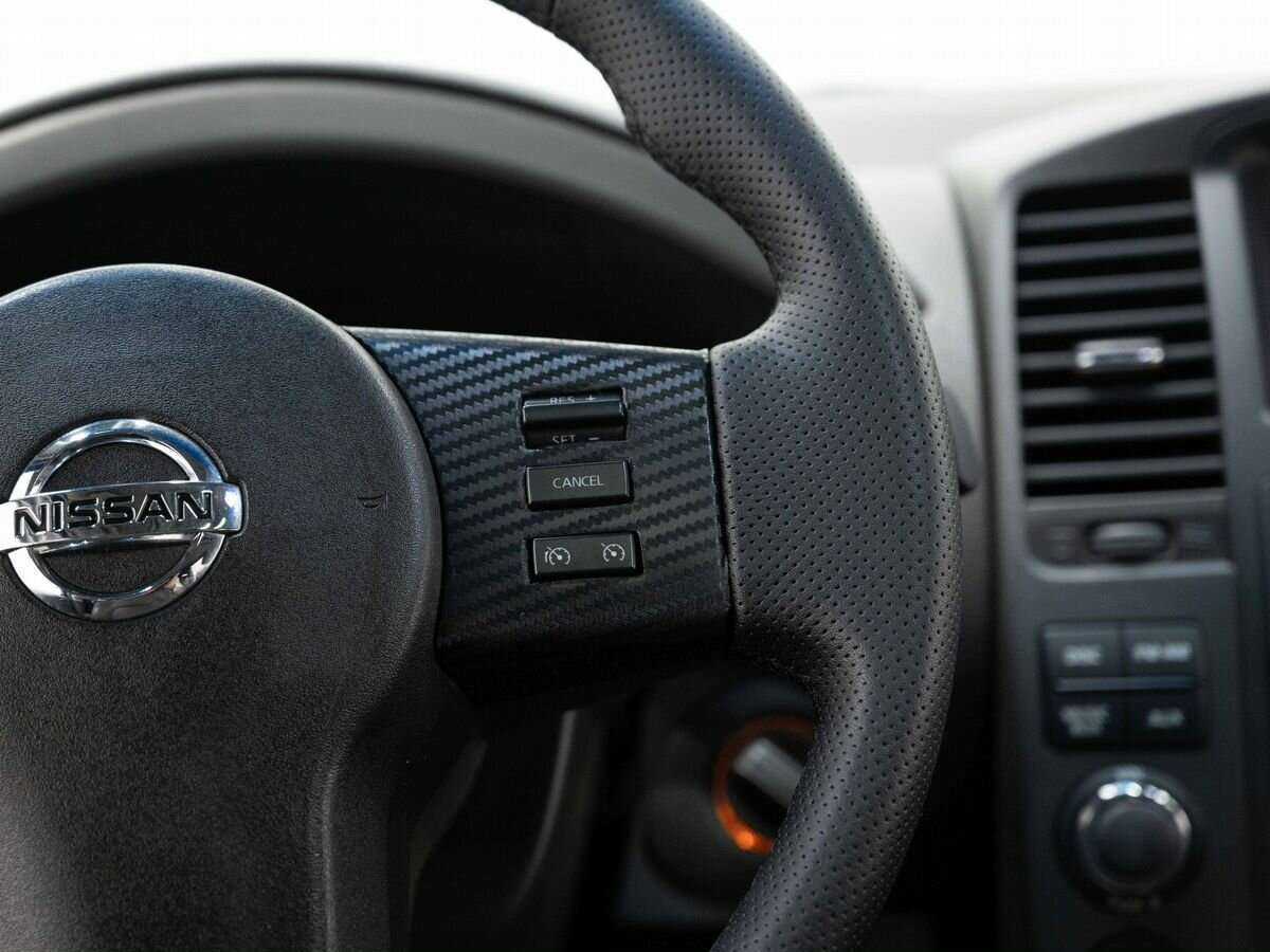 Б/У Ниссан Патфайндер 2013 года. Фото: #24