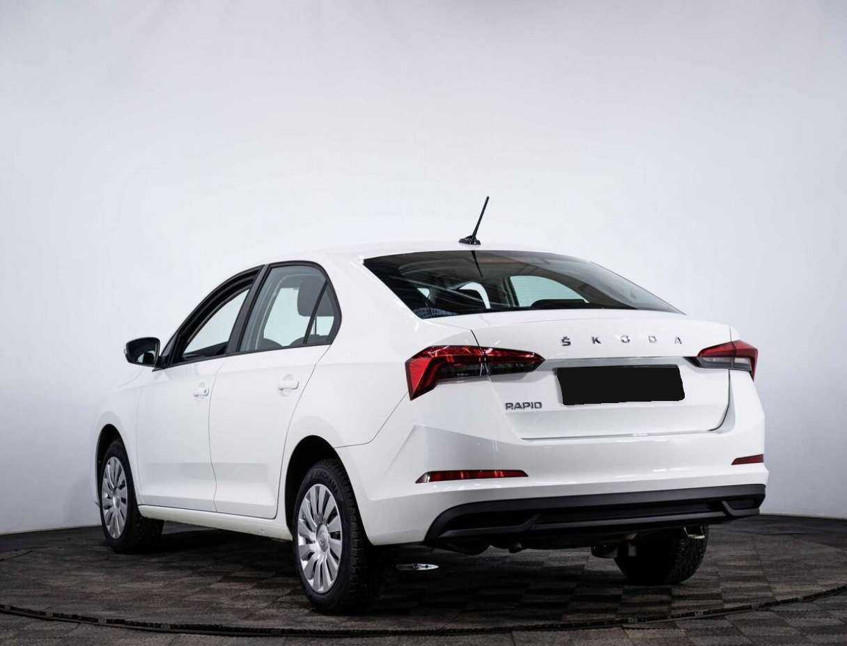 Б/У Шкода Рапид 2022 года. Фото: #3