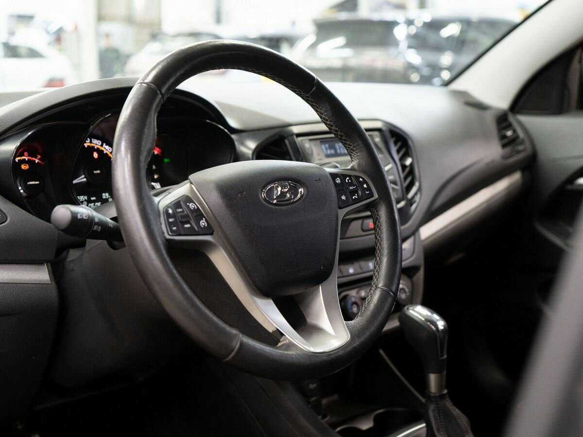 Б/У Лада (ВАЗ) Веста 2020 года. Фото: #4