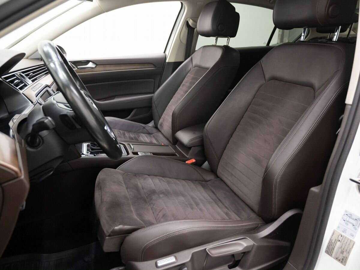 Б/У Фольксваген Пассат 2016 года. Фото: #7