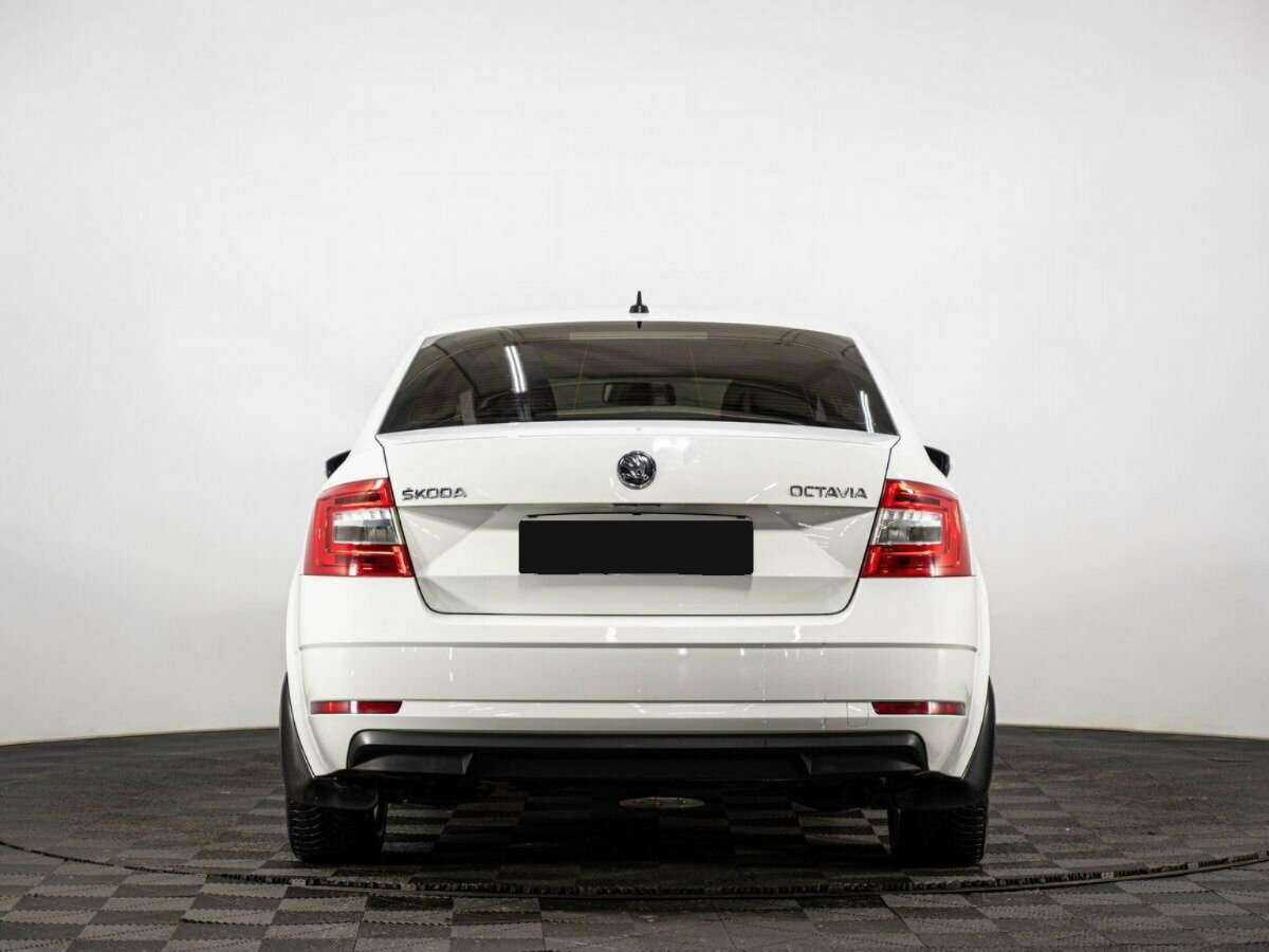 Б/У Шкода Октавия 2017 года. Фото: #4