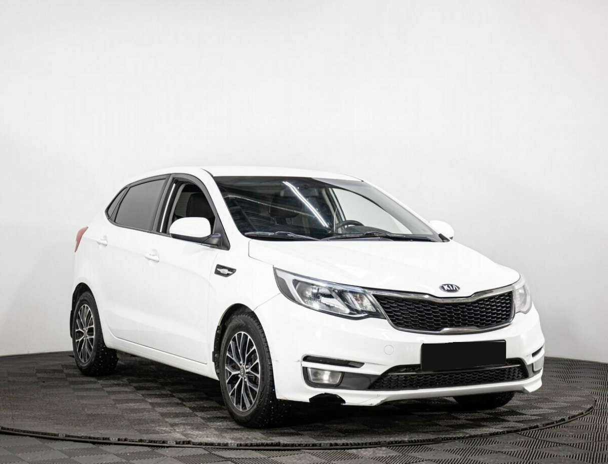 Б/У Киа Рио 2017 года. Фото: #2