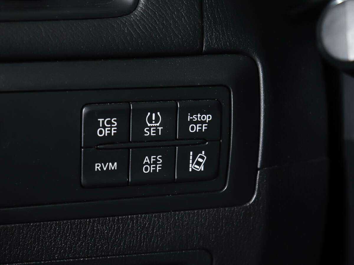 Б/У Мазда Ц-Икс-5 2013 года. Фото: #16