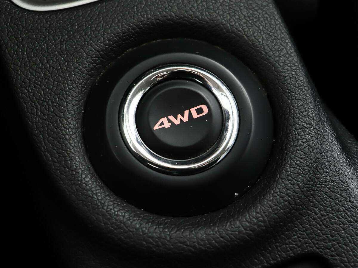 Б/У Митсубиши Оутлэндер 2012 года. Фото: #18