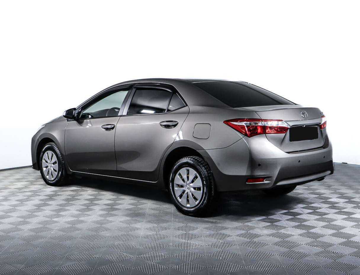 Б/У Тойота Королла 2016 года. Фото: #6