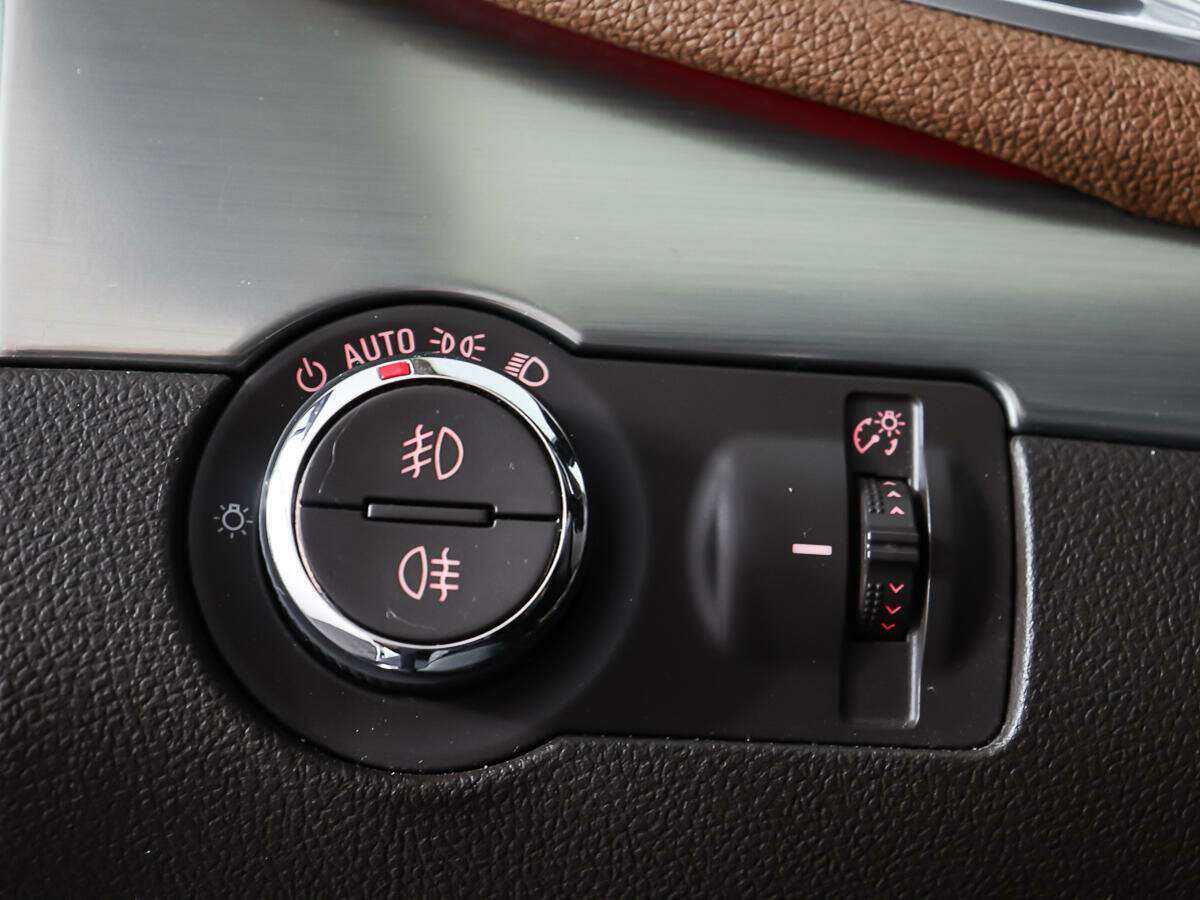 Б/У Опель Мокка 2013 года. Фото: #15