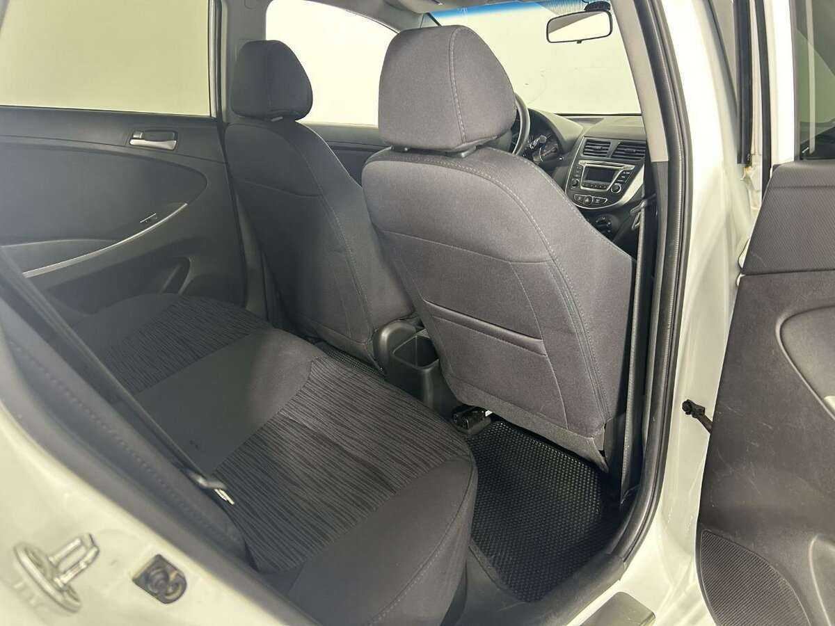 Б/У Хендай Солярис 2015 года. Фото: #15