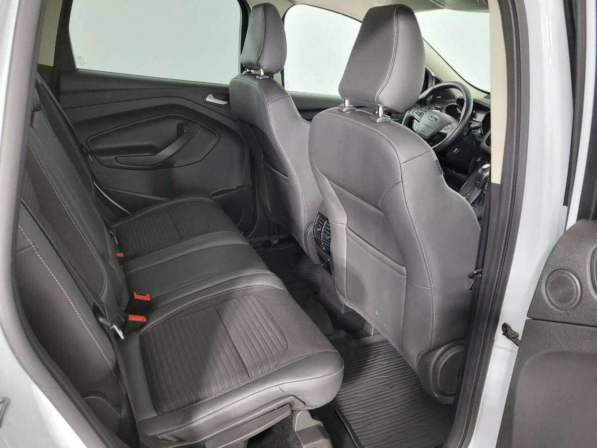 Б/У Форд Куга 2018 года. Фото: #15