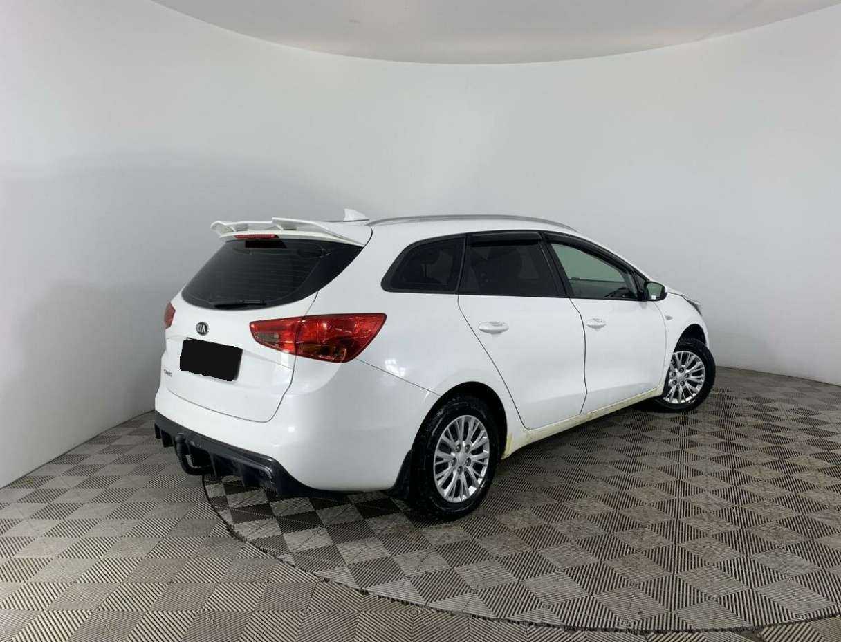 Б/У Киа Сид 2017 года. Фото: #5