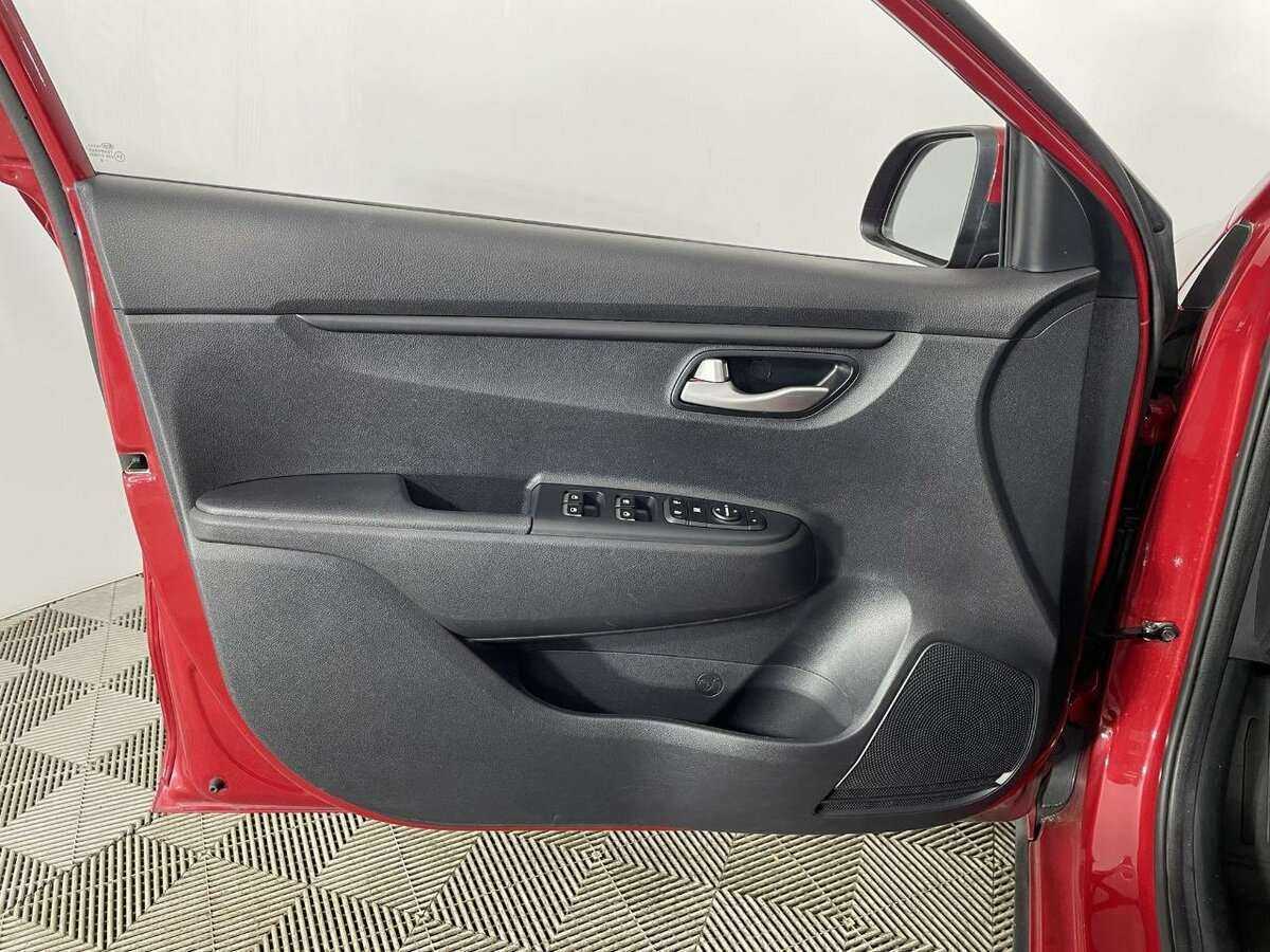 Б/У Киа Рио 2019 года. Фото: #7