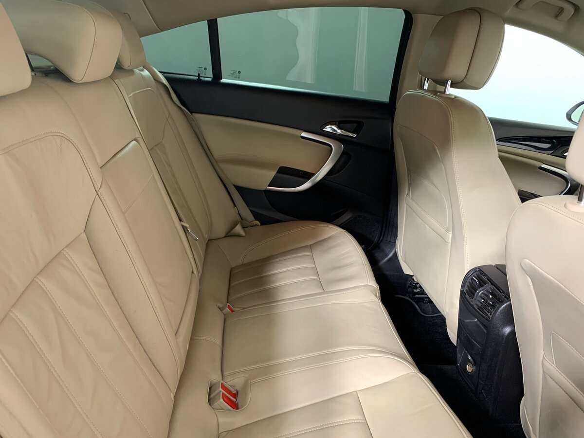 Б/У Опель Инсигния 2014 года. Фото: #13