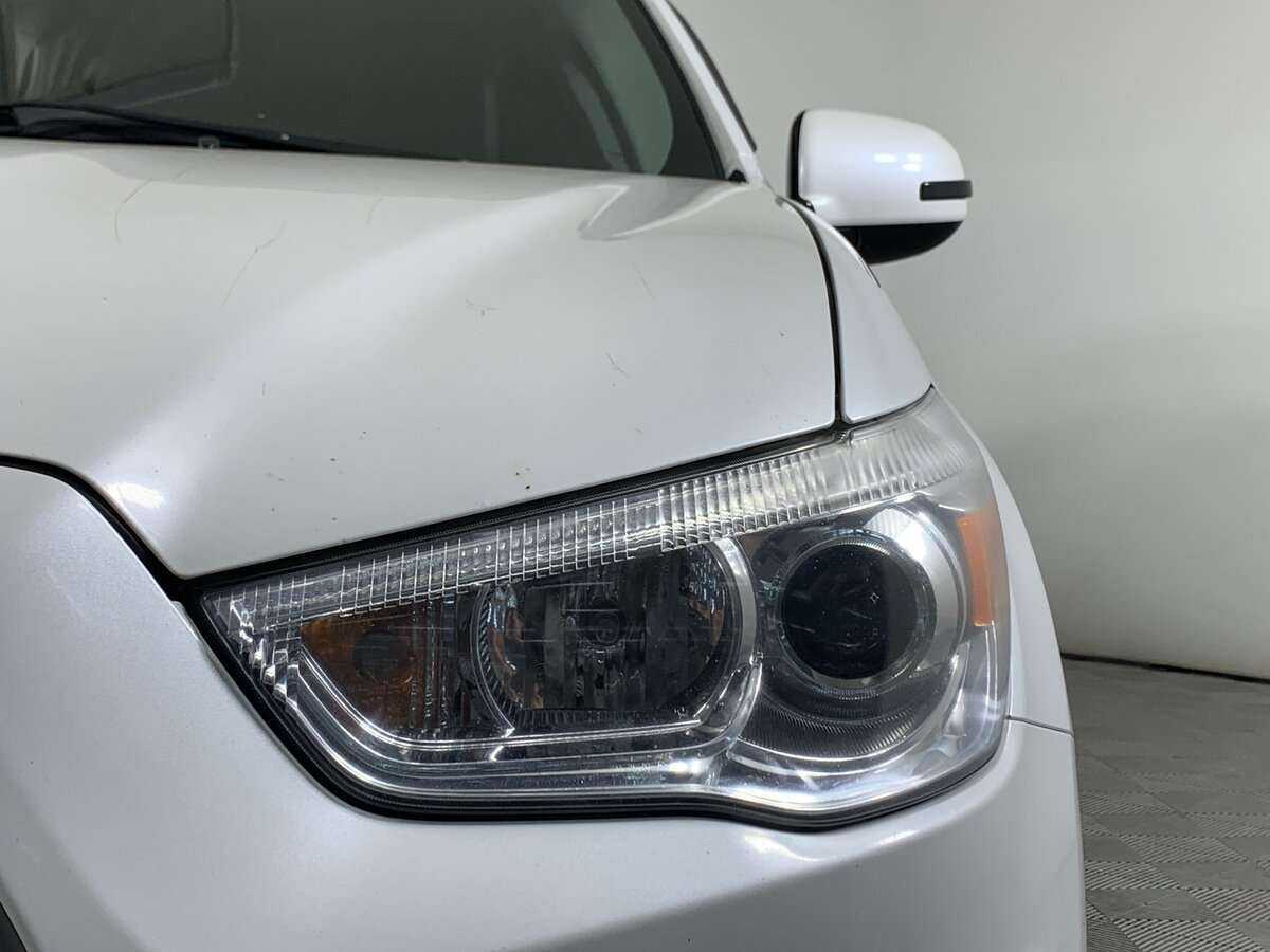 Б/У Митсубиши АС-Икс 2012 года. Фото: #9