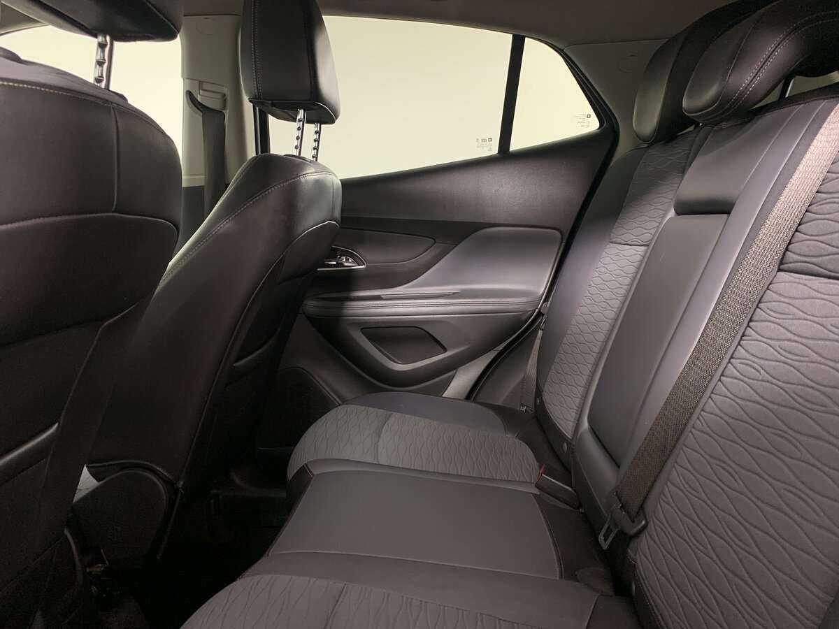 Б/У Опель Мокка 2014 года. Фото: #15