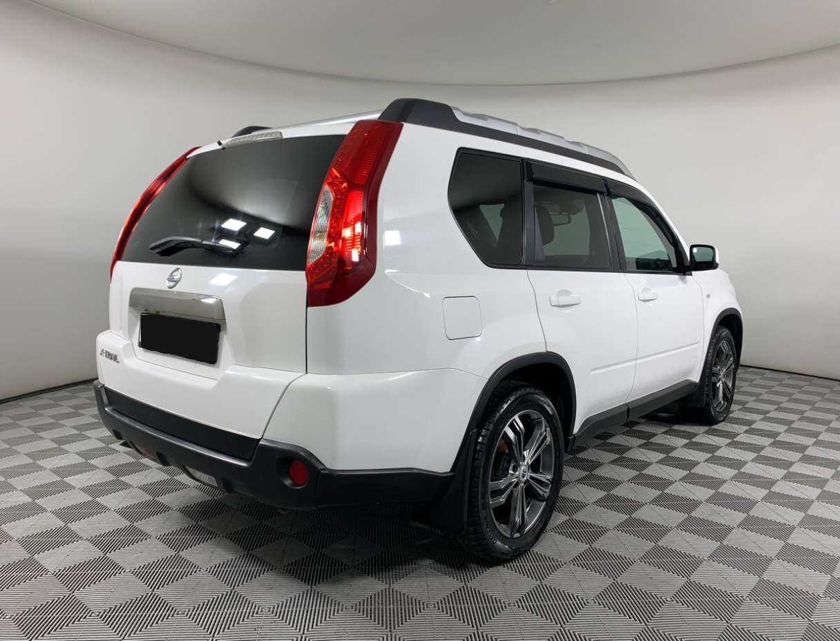 Б/У Ниссан Икс-Трейл 2014 года. Фото: #4