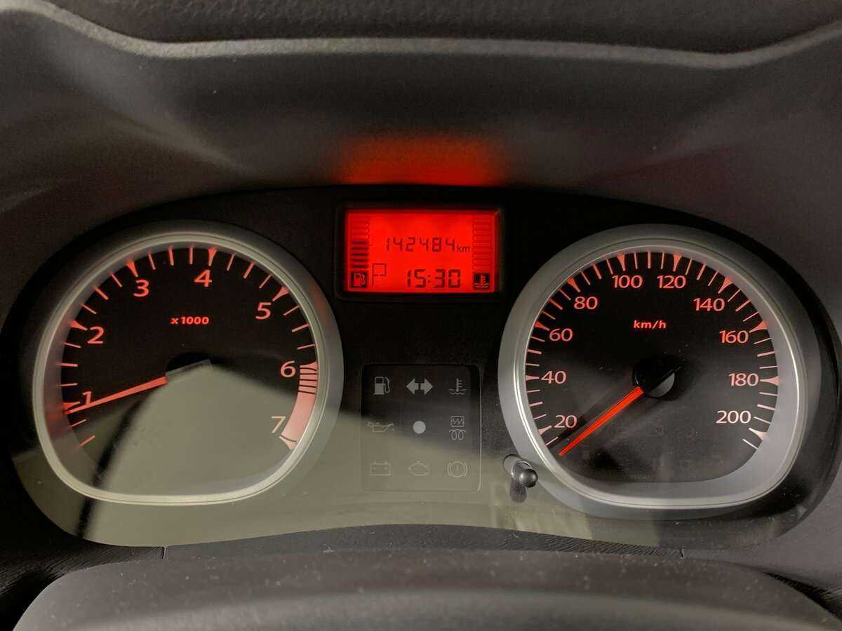 Б/У Рено Дастер 2014 года. Фото: #11